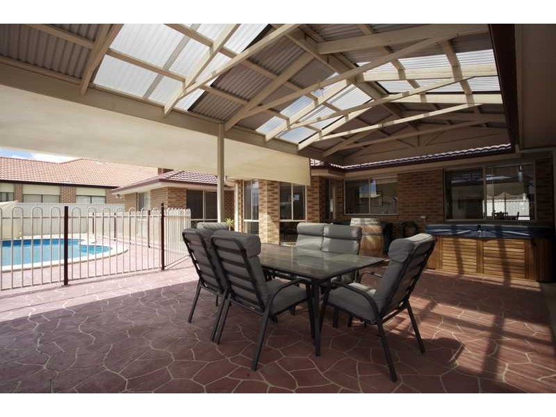 58 Hartland Circiut, Pakenham VIC 3810