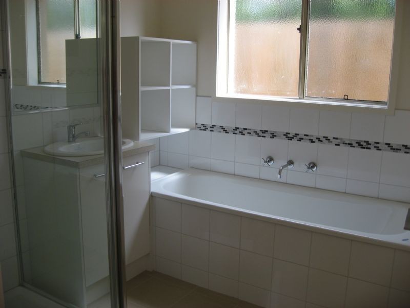 2/60 Mansfield Street, Berwick VIC 3806