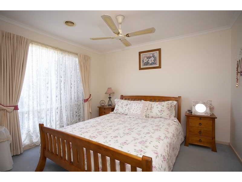 21 Jarryd cres, Berwick VIC 3806