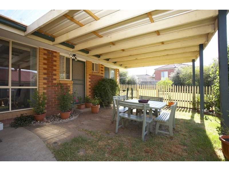 21 Jarryd cres, Berwick VIC 3806