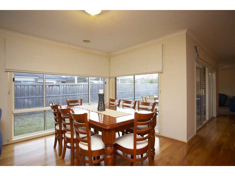 23 Marsh Grove, Berwick VIC 3806