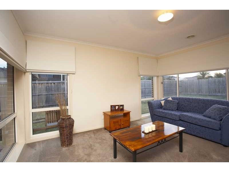 23 Marsh Grove, Berwick VIC 3806