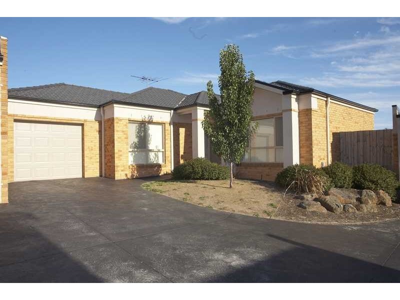 7/101 Golf Links Road, Berwick VIC 3806