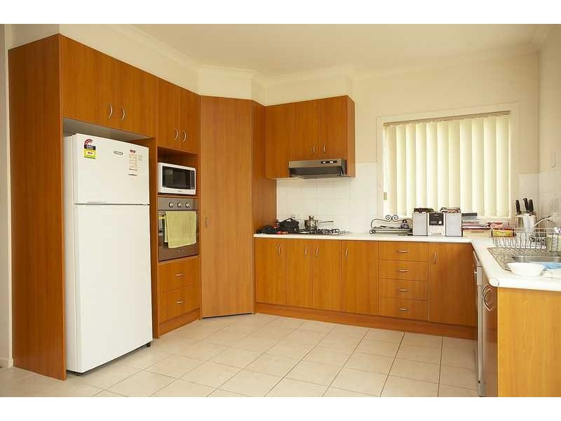 7/101 Golf Links Road, Berwick VIC 3806