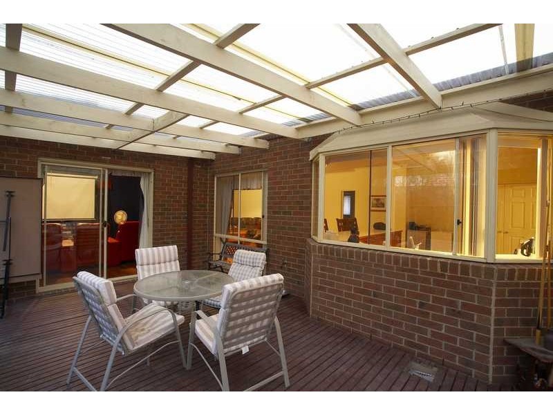 22 Ellesse Way, Berwick VIC 3806