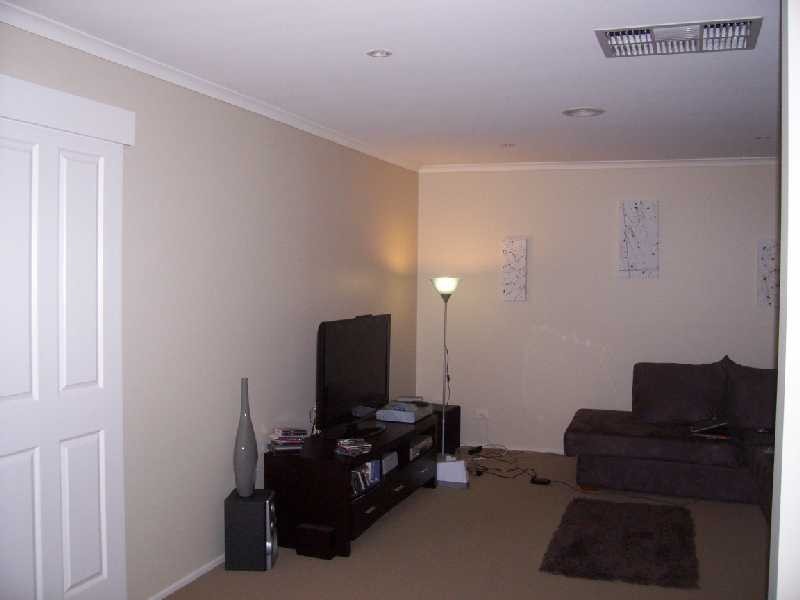 2 Tenandra Court, Berwick VIC 3806