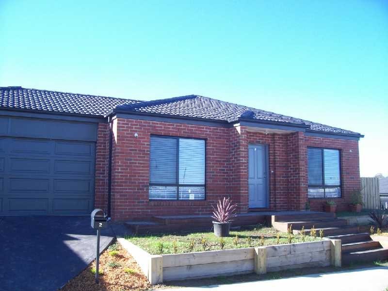 2 Stefan Drive, Berwick VIC 3806