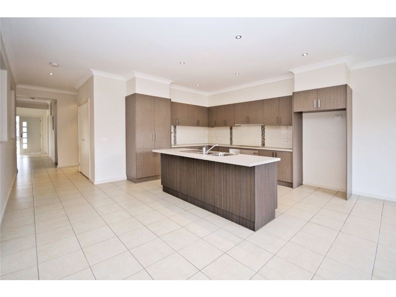 Mernda VIC 3754
