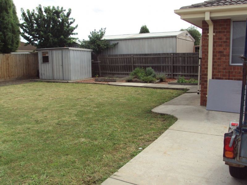235 Betula Avenue, Mill Park VIC 3082