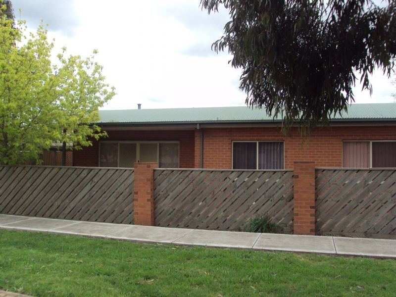 2/83 Rufus Street, Epping VIC 3076