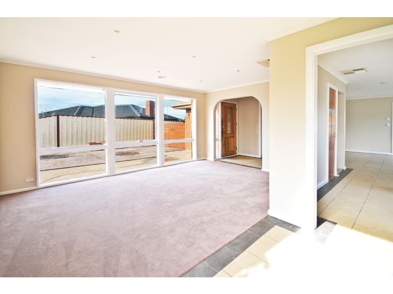Meadow Heights VIC 3048