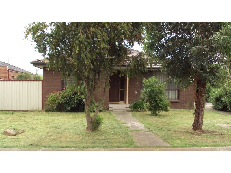 1/48 Coulstock Street, Epping VIC 3076