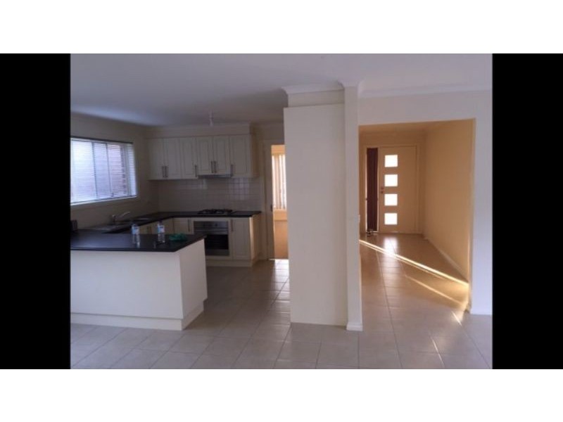 4 Chandler Drive, South Morang VIC 3752