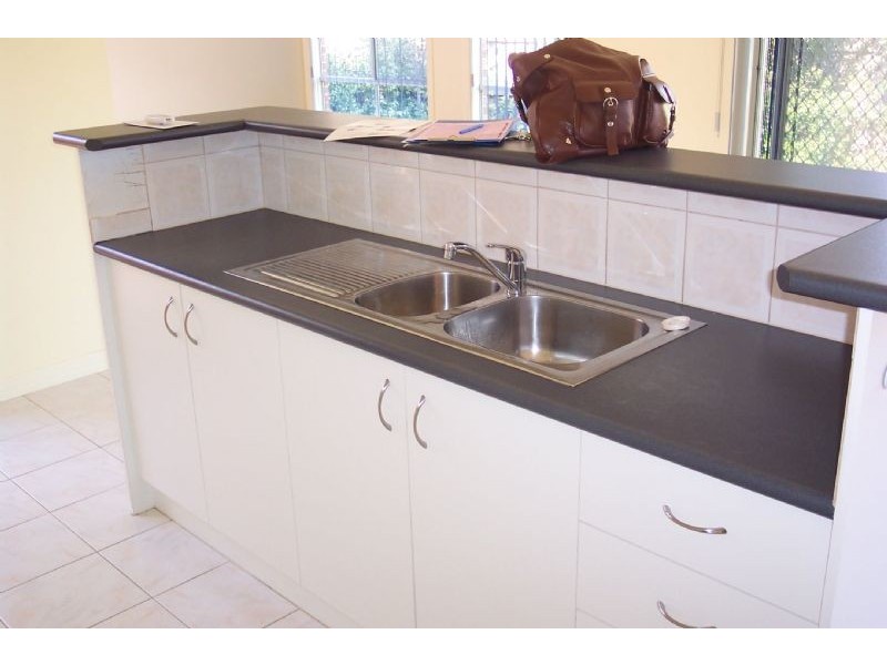 9 Helpman Crescent, Epping VIC 3076