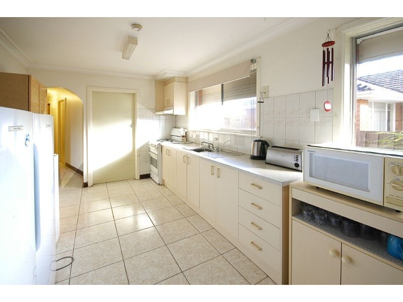 15 Lloyd Avenue, Epping VIC 3076