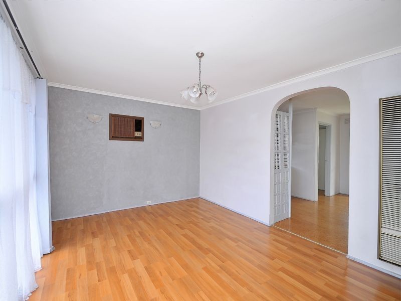 9 Pinnacle Court, Lalor VIC 3075