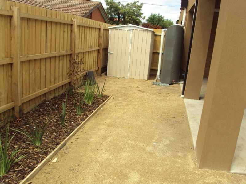 2/38-40 Coulstock Street, Epping VIC 3076