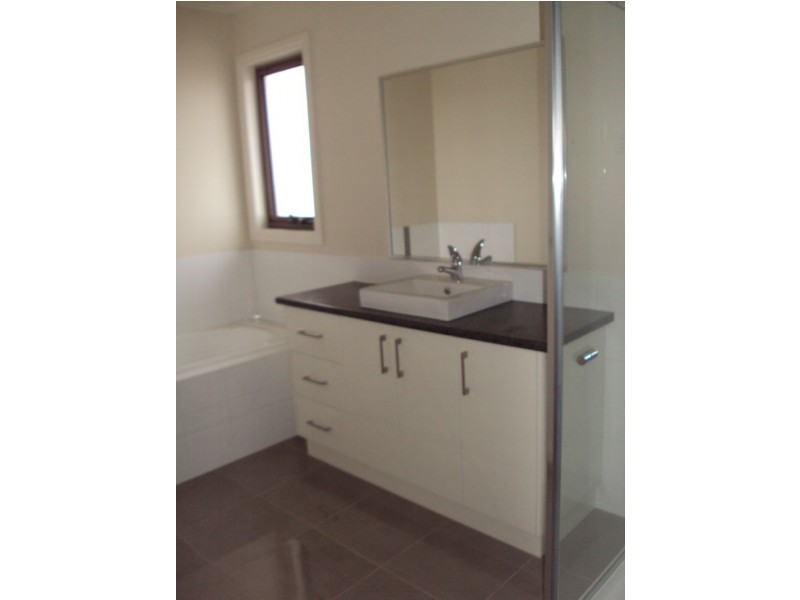 Wollert VIC 3750