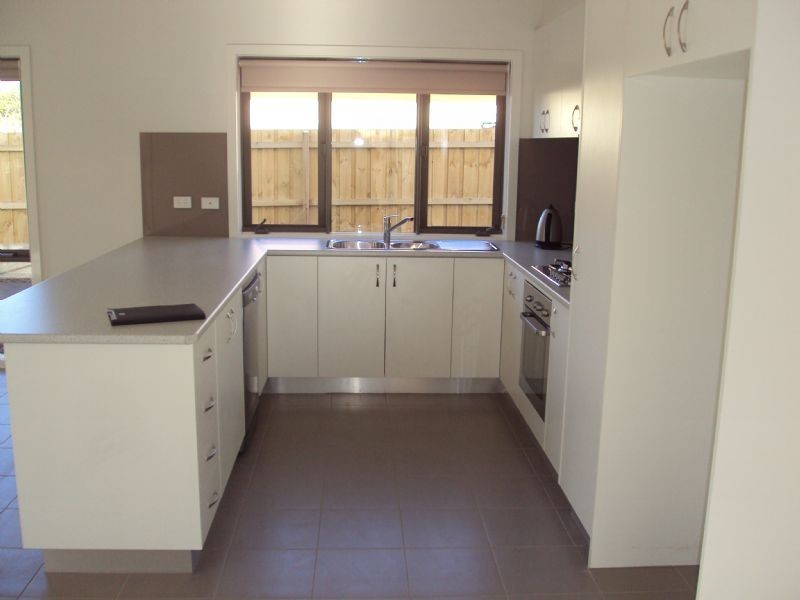 1/23 Neil Street, Hadfield VIC 3046