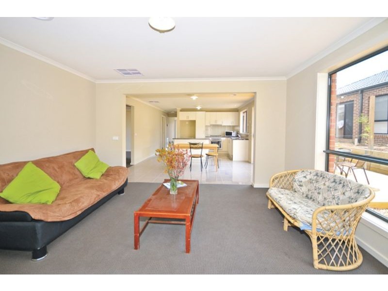 61 Eminence Boulevard, Doreen VIC 3754