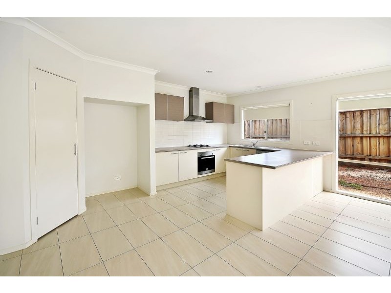 4 Darvel Drive, Mernda VIC 3754