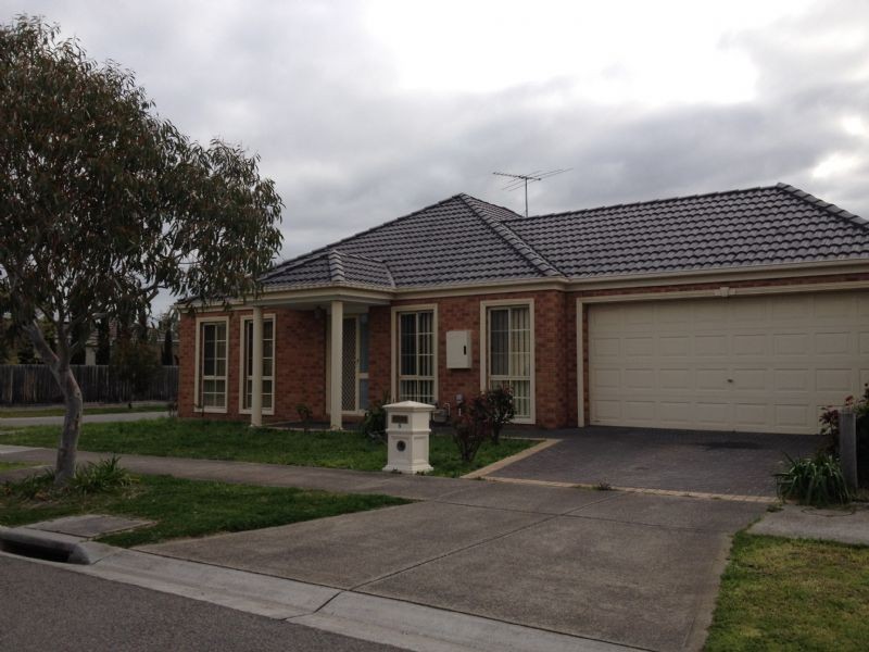 9 Rainer Road, South Morang VIC 3752