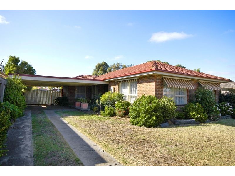 6 Buckland Crescent, Epping VIC 3076