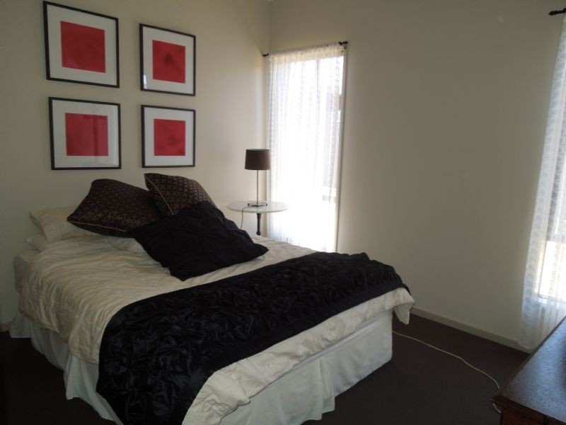 39 Manor House Drive, Epping VIC 3076