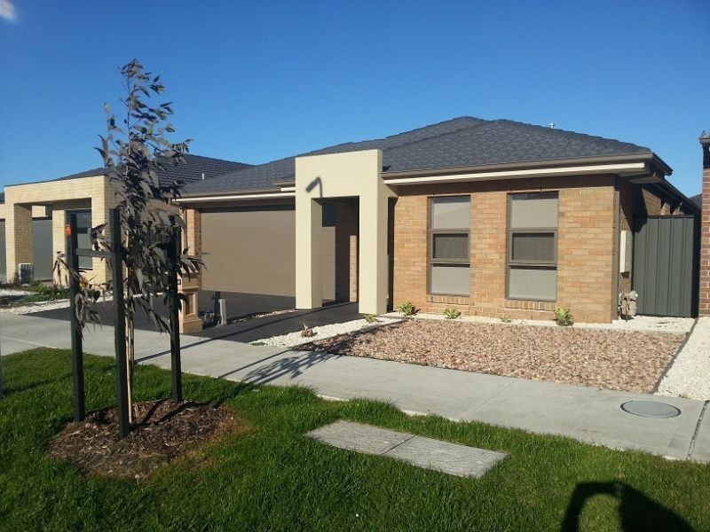 22 Creswick Drive, Epping VIC 3076