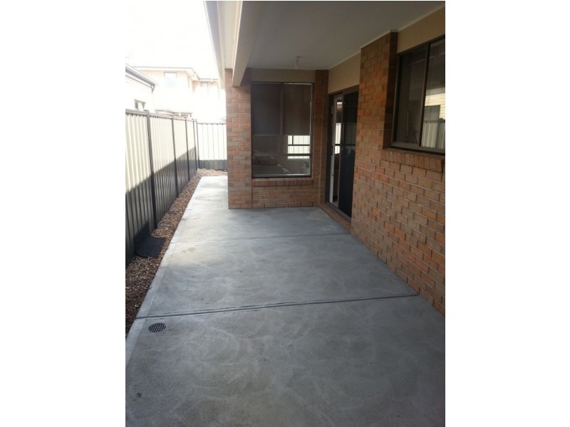 22 Creswick Drive, Epping VIC 3076