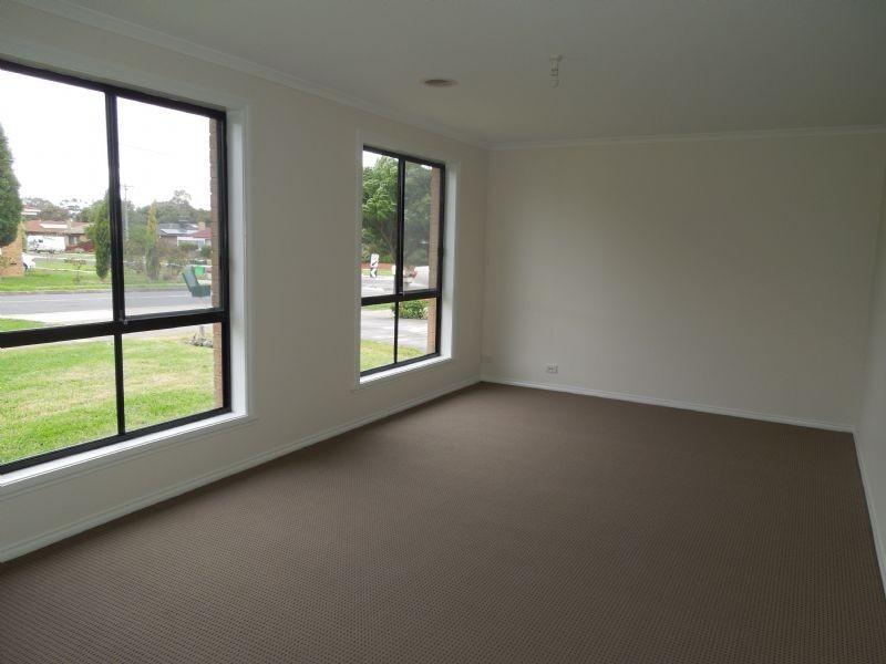 2/95 Duffy Street, Epping VIC 3076