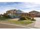 Roxburgh Park VIC 3064