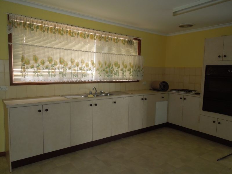 1/13 Aranda Place, Epping VIC 3076