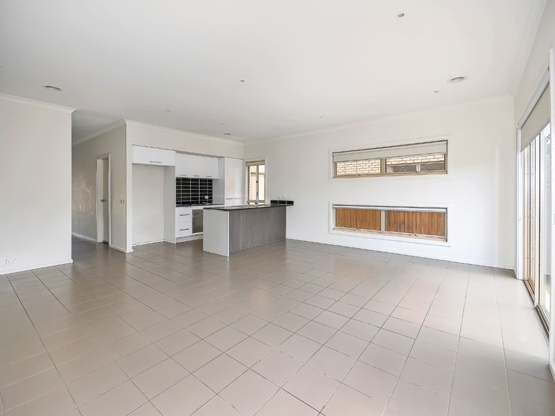 7 Amphion Street, Epping VIC 3076
