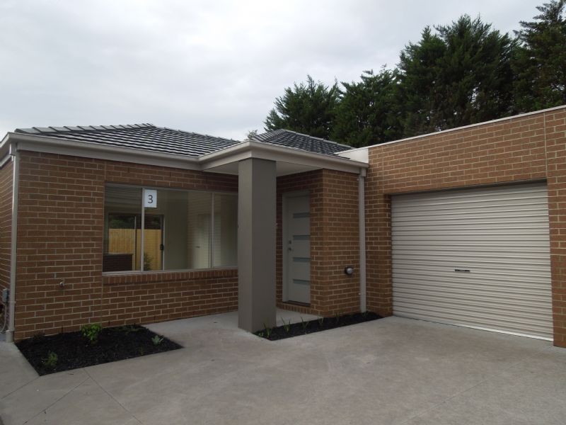 2/65 Craigmoor Crescent, Mernda VIC 3754