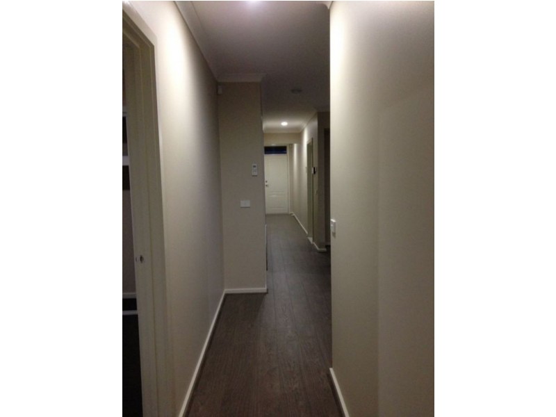 Wollert VIC 3750