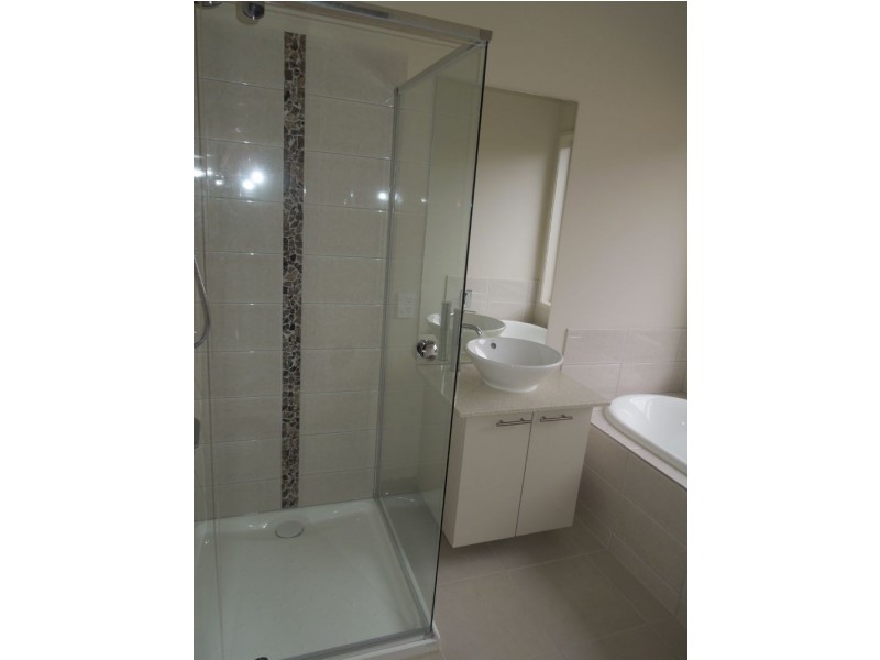 Wollert VIC 3750