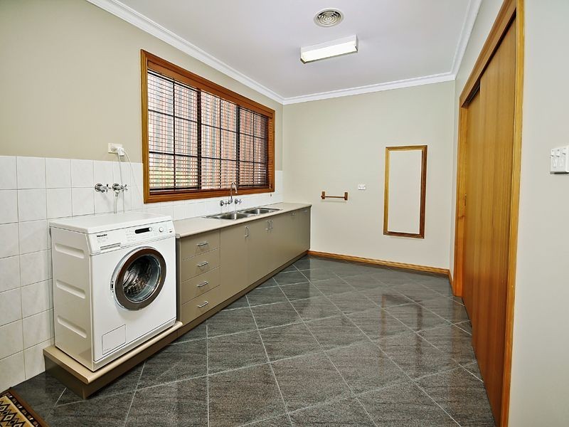 Thomastown VIC 3074