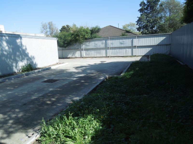 1/17 Church Street, Whittlesea VIC 3757