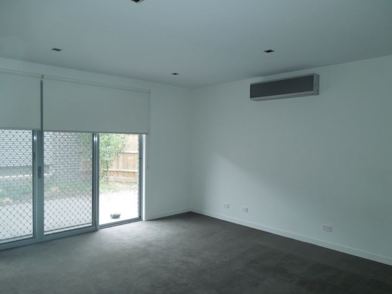 10 Princeton Terrace, Bundoora VIC 3083