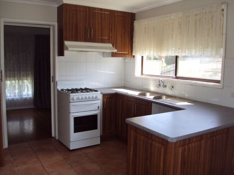 18 Karri Grove, Epping VIC 3076