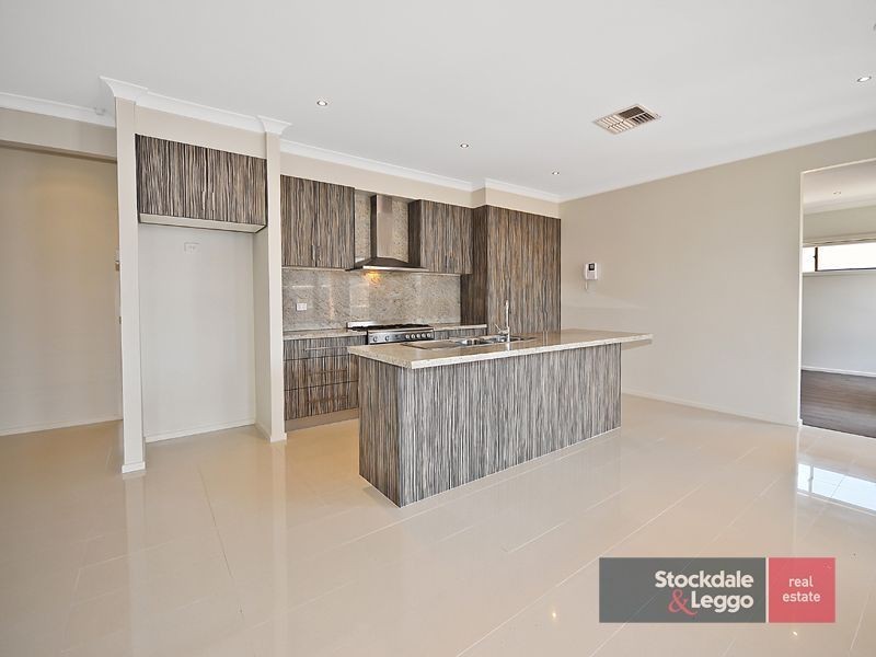 11 Fulham Way, Wollert VIC 3750