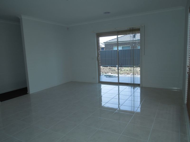 3 Yumbarra Parade, Wollert VIC 3750