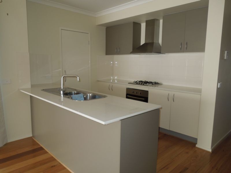 8 Grattan Street, South Morang VIC 3752