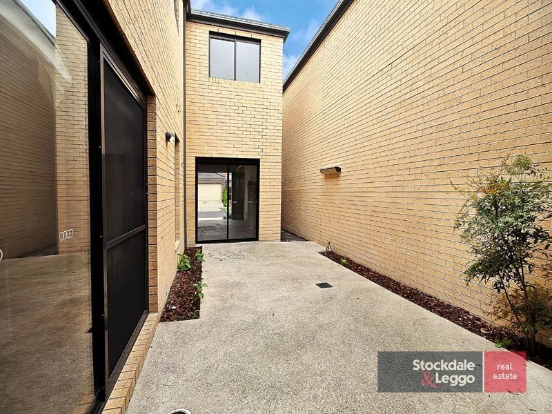 3 Hallifax Walk, Epping VIC 3076