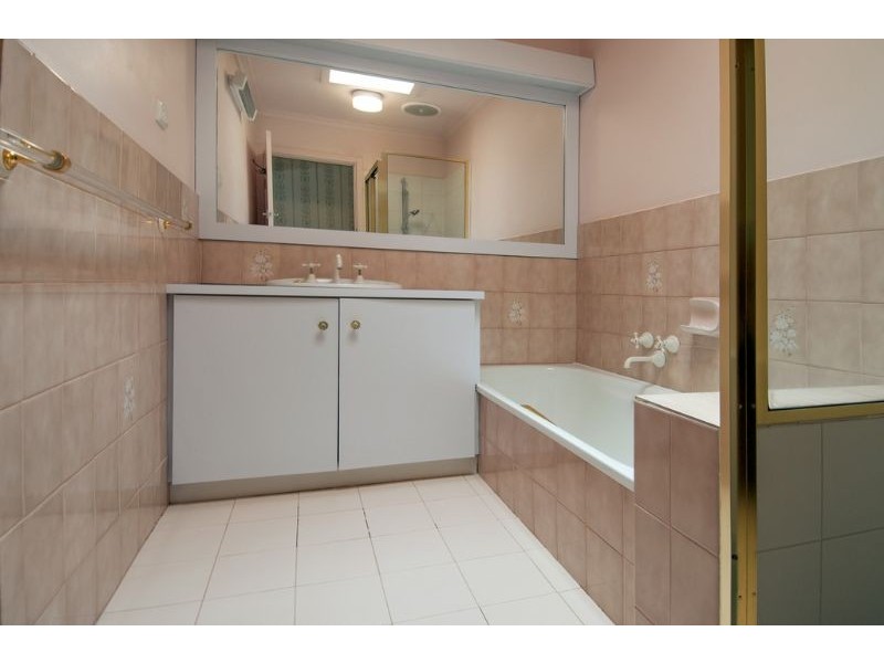 28 Anderson Street, Lalor VIC 3075