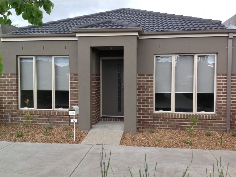 12 Wilhelmina Walk, Epping VIC 3076