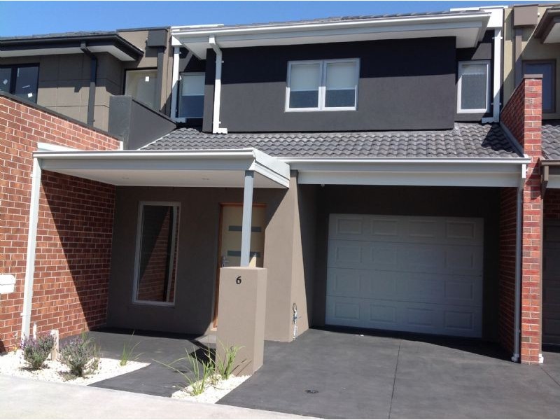 6 Snap Dragon Street, South Morang VIC 3752