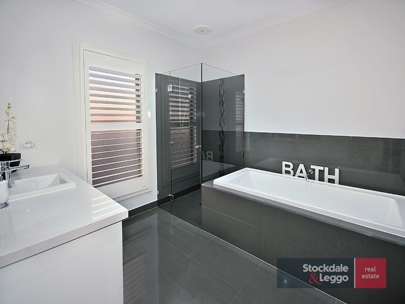 36 Empress Avenue, Wollert VIC 3750