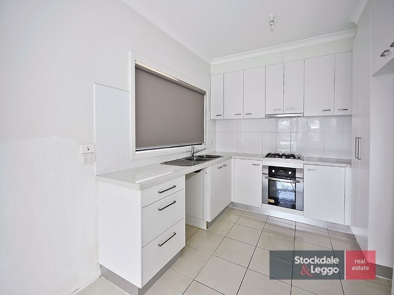 8/38-40 Coulstock Street, Epping VIC 3076